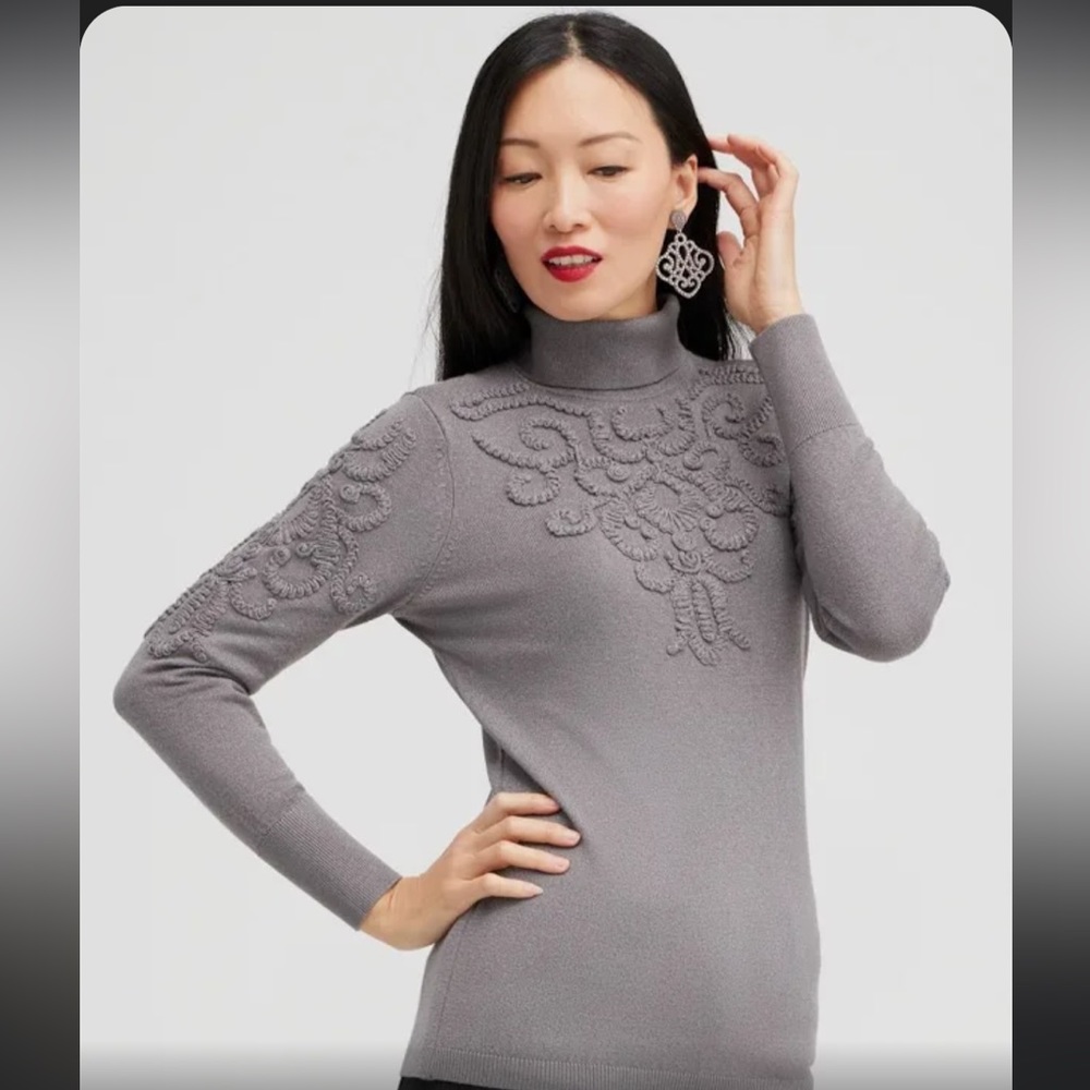 Chico’s silver soutache pullover sweater grey